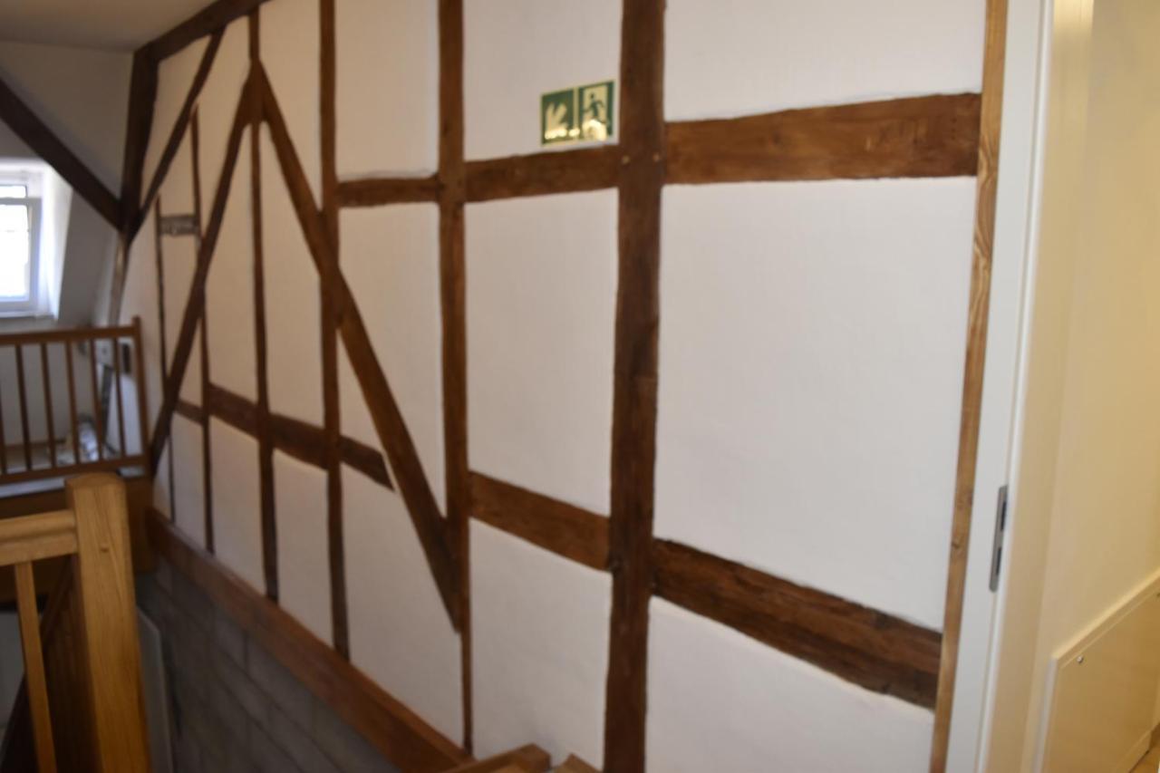 Gasthof Pension Zum Goldenen Hirschen Burgbernheim エクステリア 写真